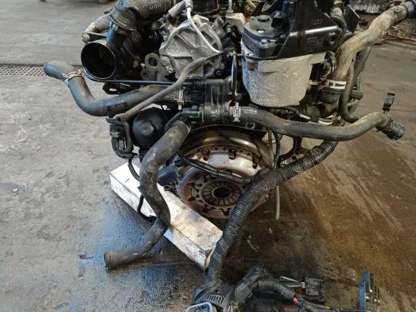 MOTEUR FORD 1.6 TDCI - Vue 6